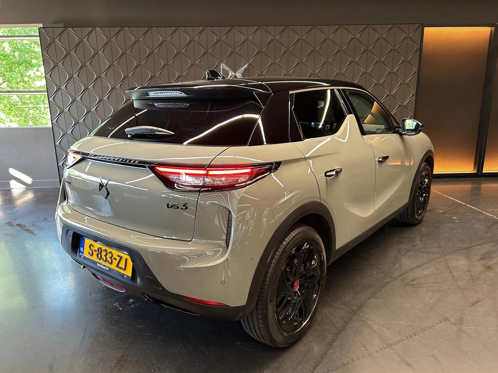 DS DS 3 E-Tense Performance Line+ 54 kWh