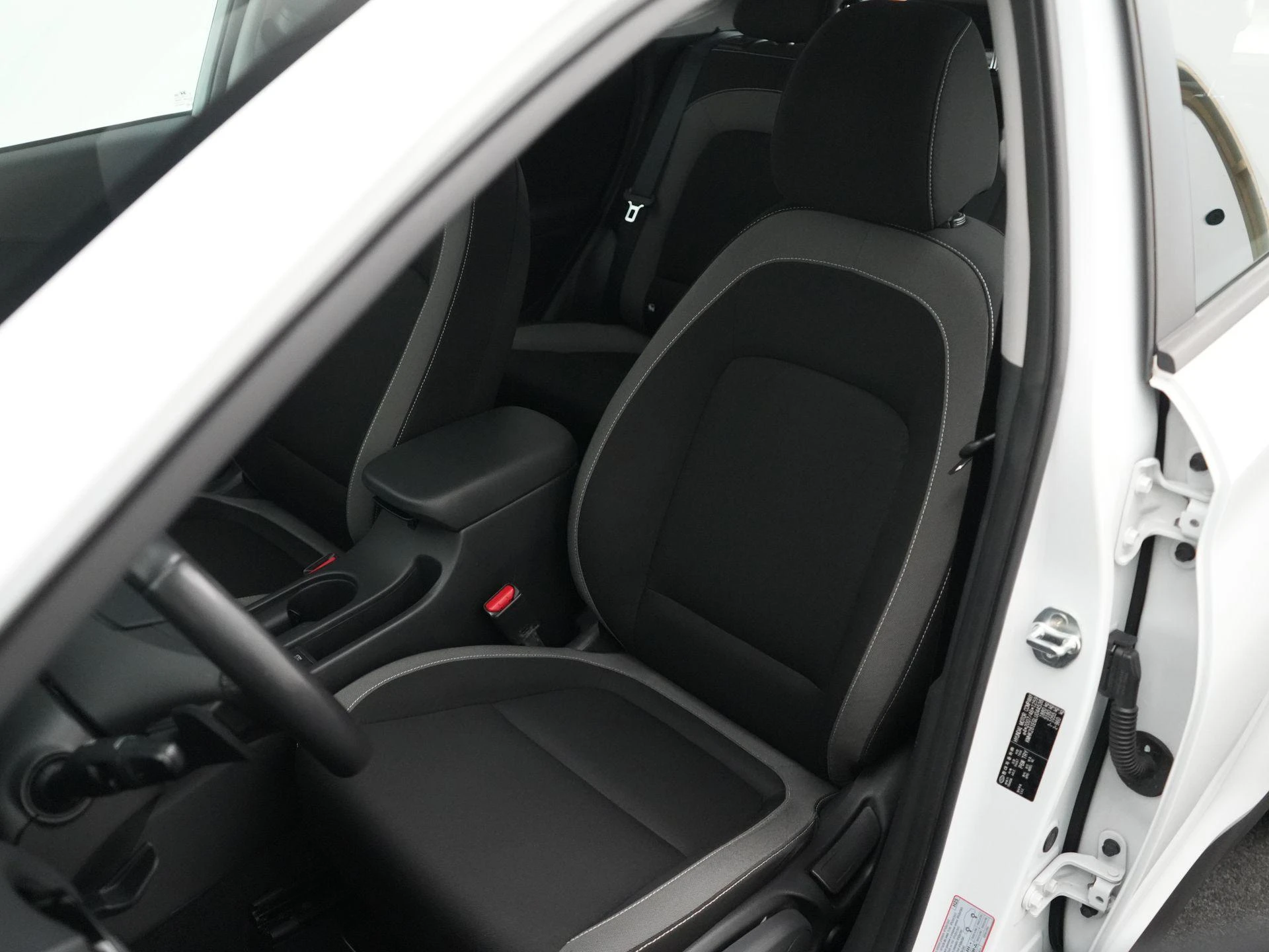Hyundai Kona 1.6 GDI HEV Comfort Smart