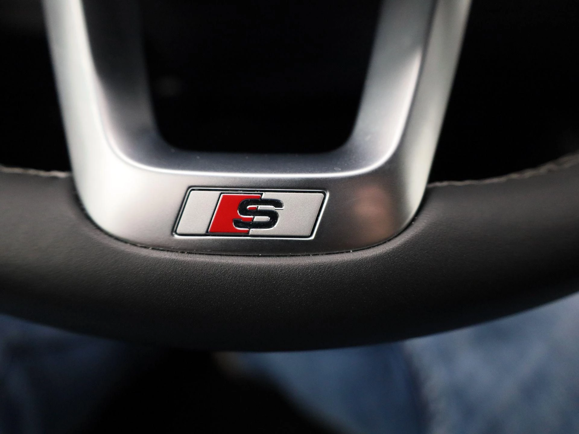 Audi-Q3-image-24