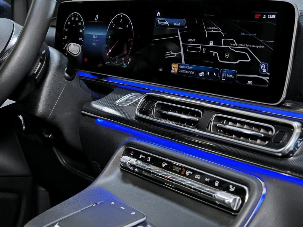 Mercedes-Benz-V-Klasse 220-image-9