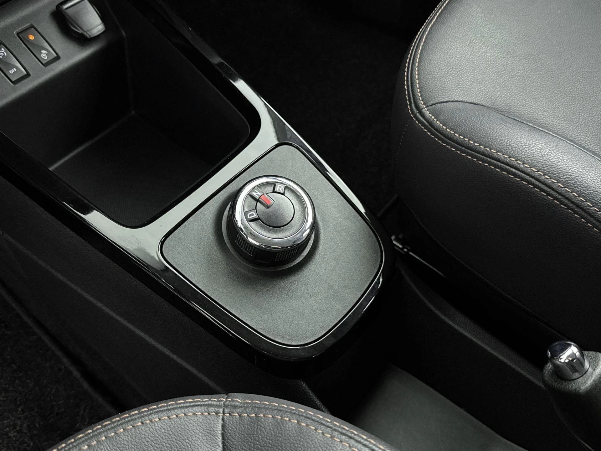 Dacia-Spring-image-17