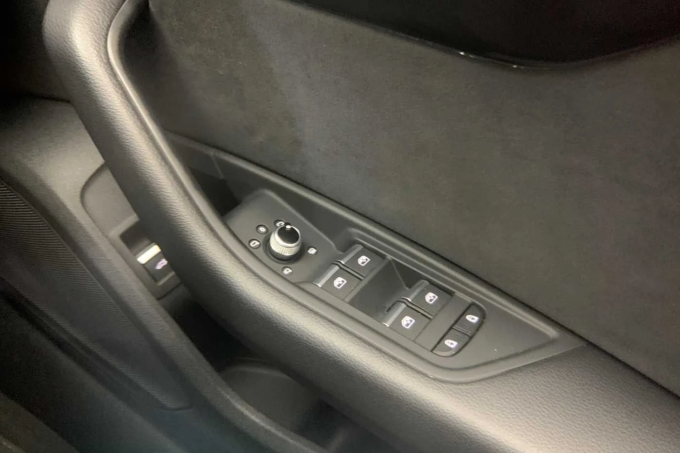 Audi-A4-image-25