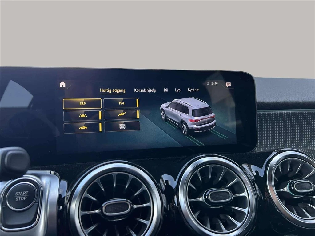 Mercedes-Benz-EQB-image-16