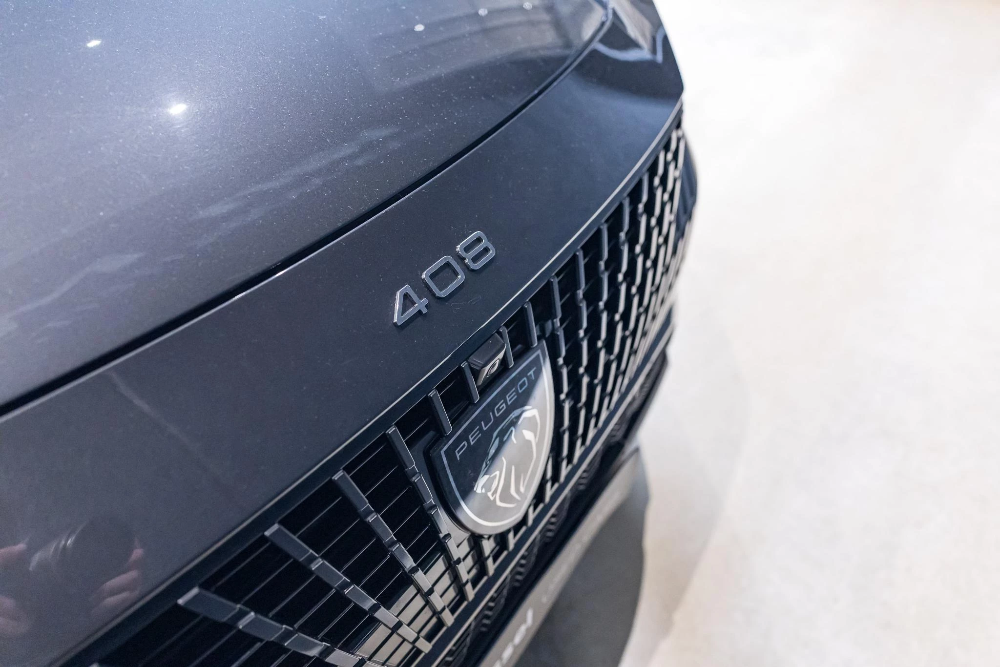 Peugeot 408 1.6 Hybrid 180 S&S EAT8 Allure