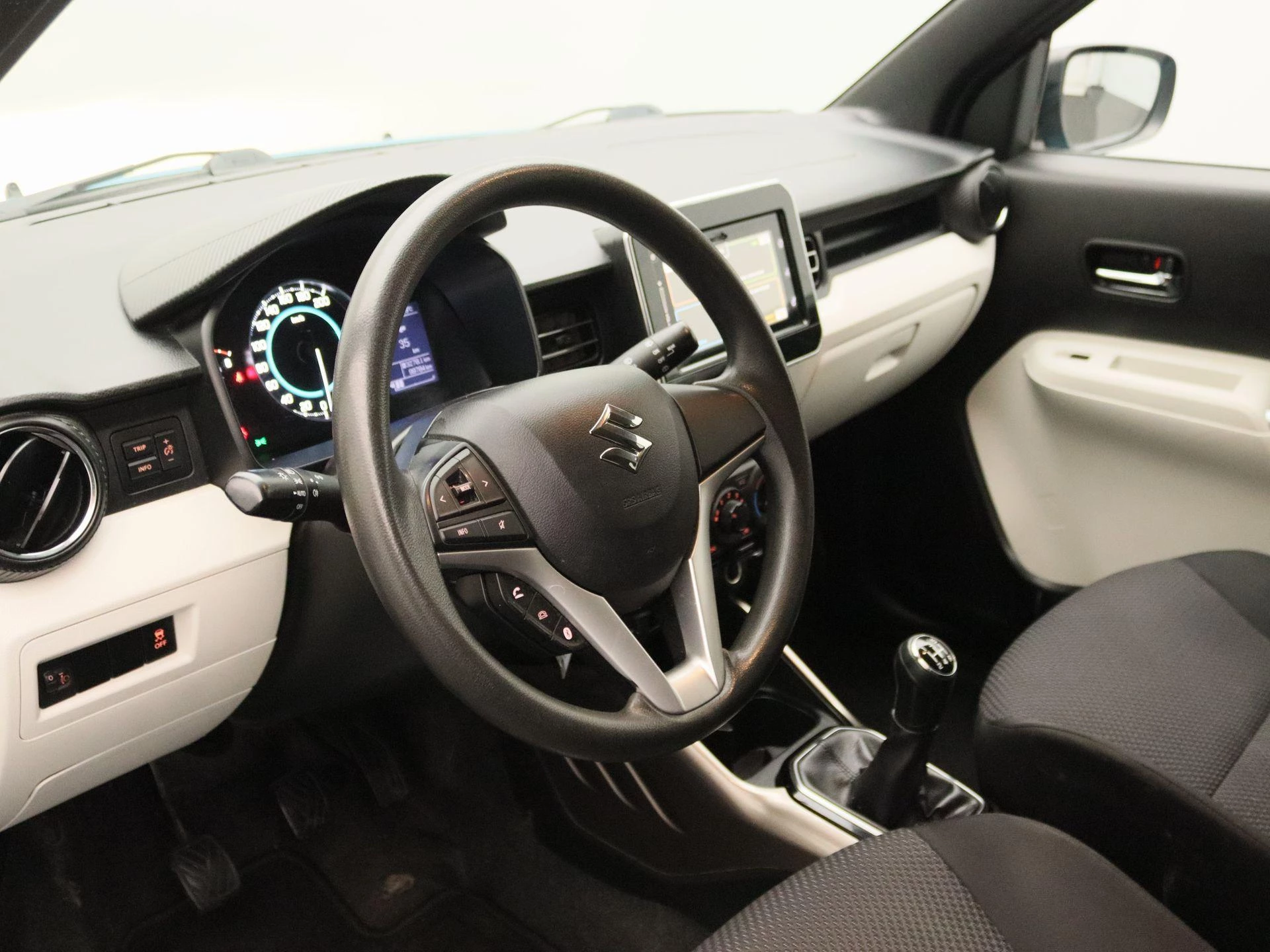 Suzuki-Ignis-image-21