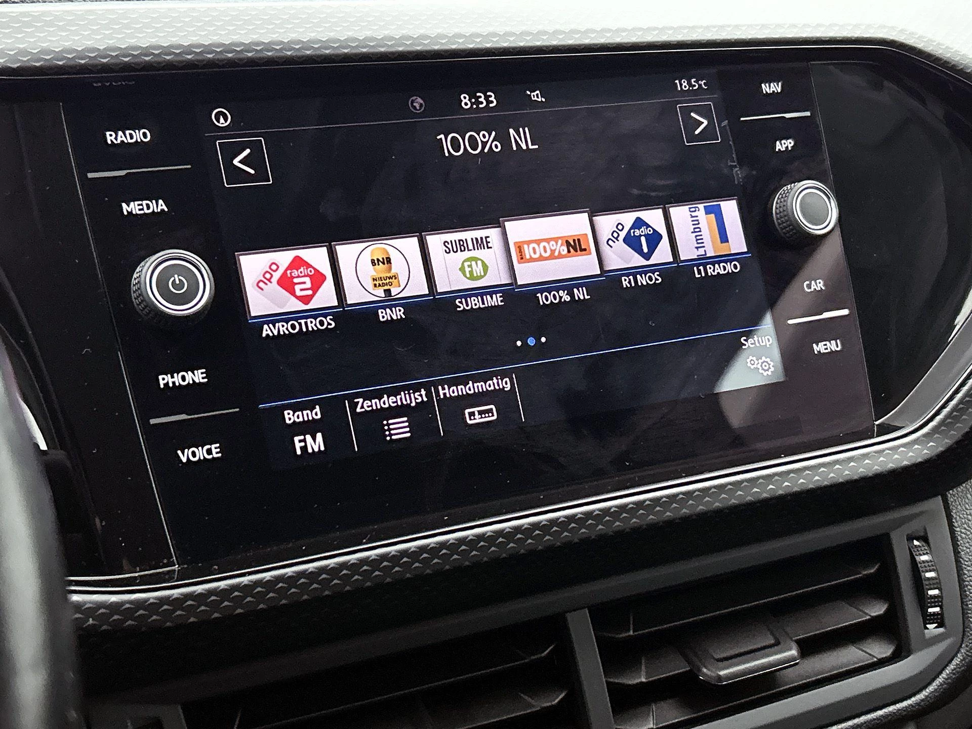 Volkswagen-T-Cross-image-24