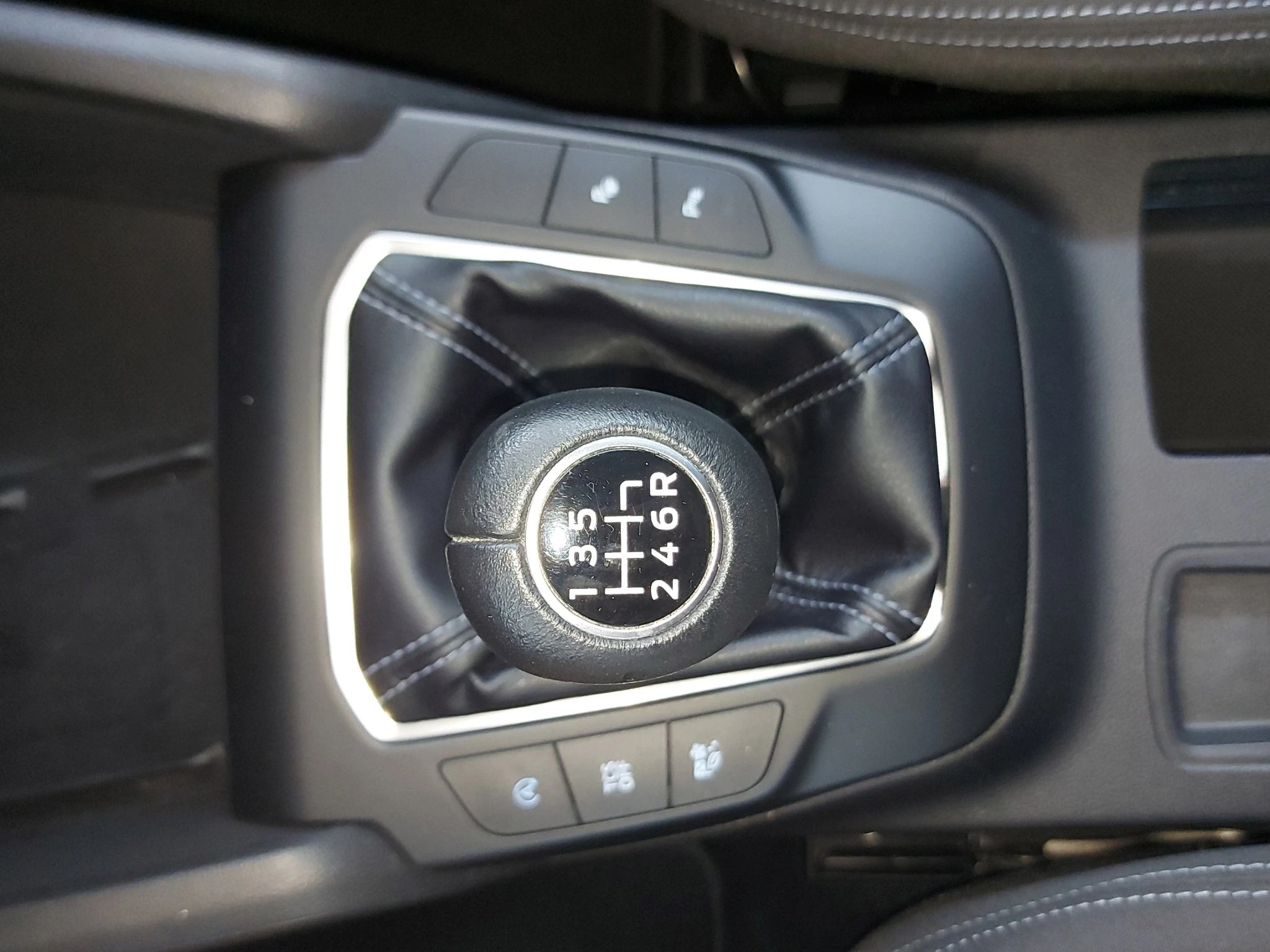 Ford Focus 1.0 EcoBoost Hybrid Active S/S (EURo 6d) LED*EASYPARK*WINTERPKT*KOMF.PKT