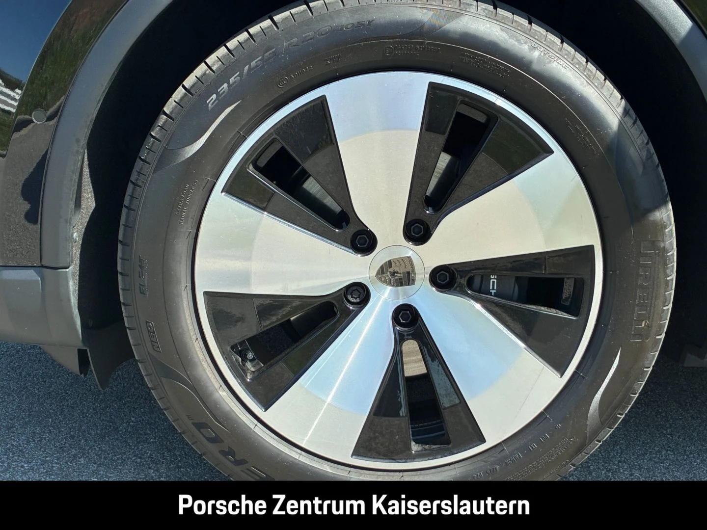 Porsche Macan 4 HA-Lenkung Head-Up Abstandstempomat LED -MK2 Macan 4 HA-Lenkung Head-Up Abstandstempomat LED -
