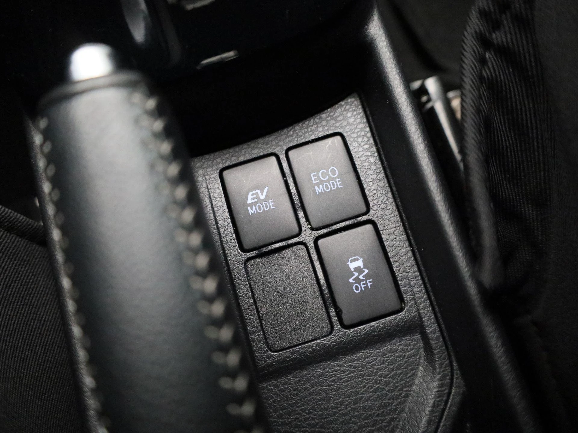 Toyota-Yaris-image-26