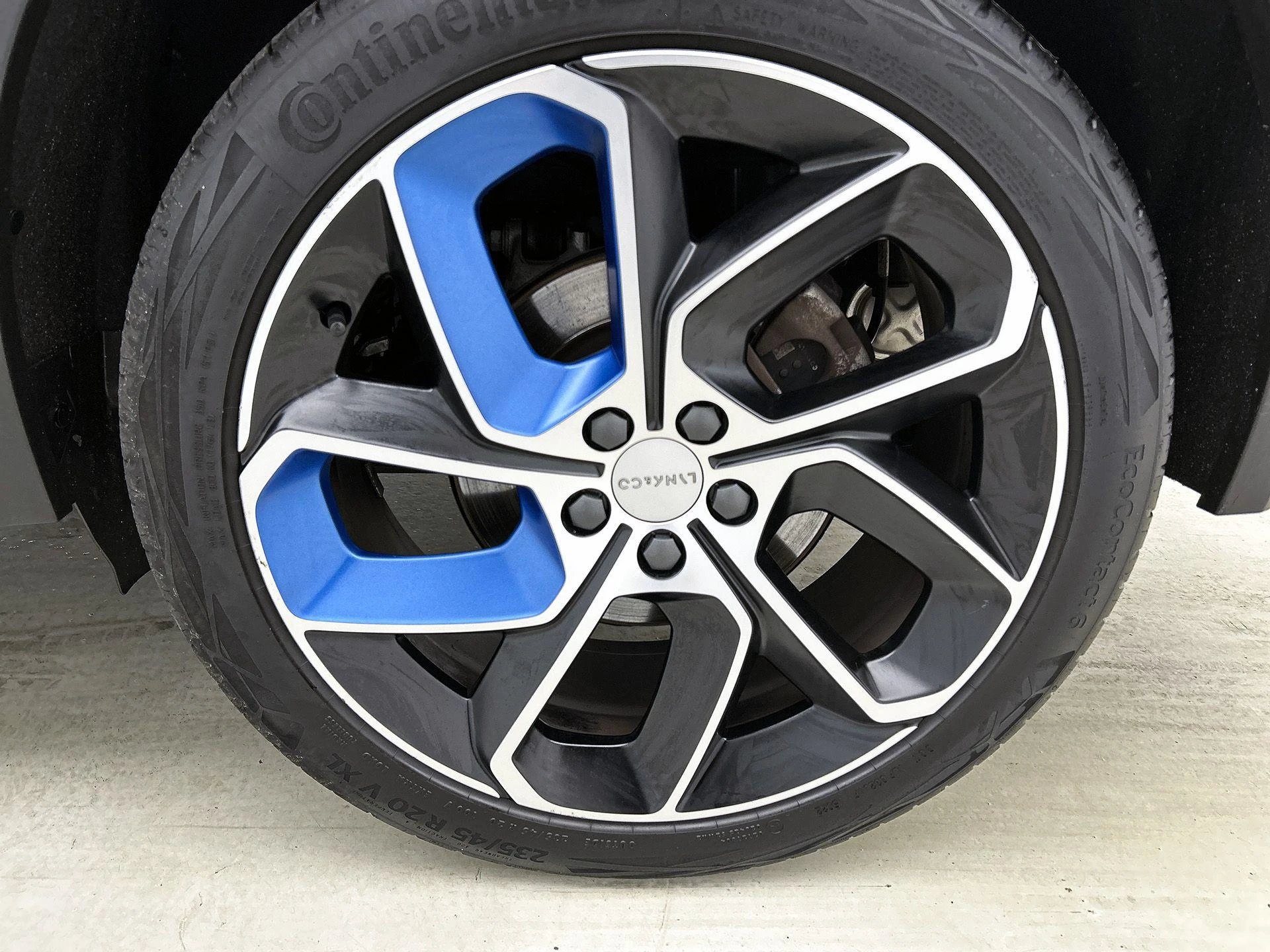 Lynk & Co-01-image-52