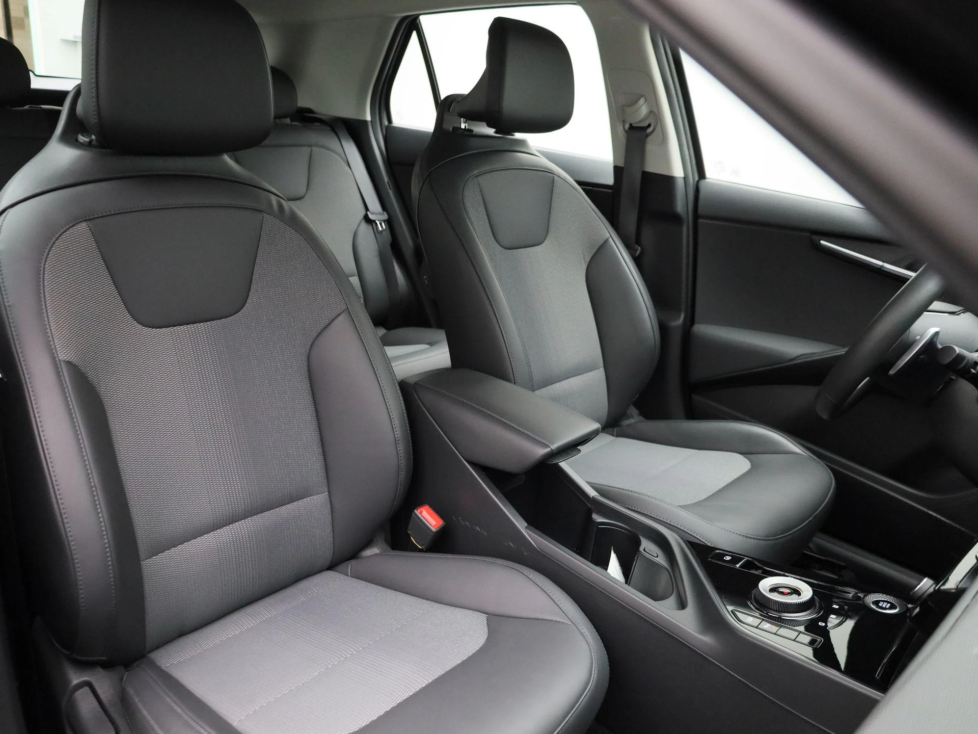 Kia-Niro-image-31