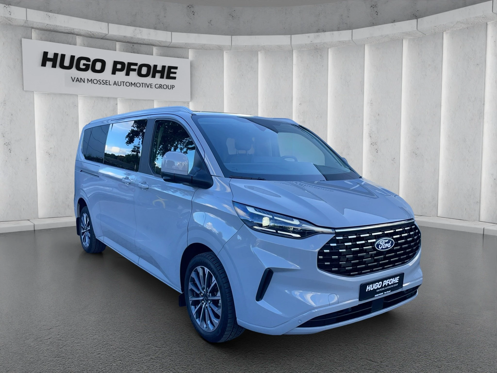 Ford-Tourneo Custom-image-6