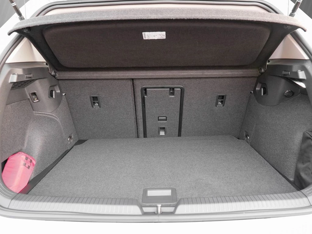 Volkswagen Golf 1.5 eTSI DSG Goal Plus AHK, RFK, ACC, LED-Plus, SHZ, Climatronic