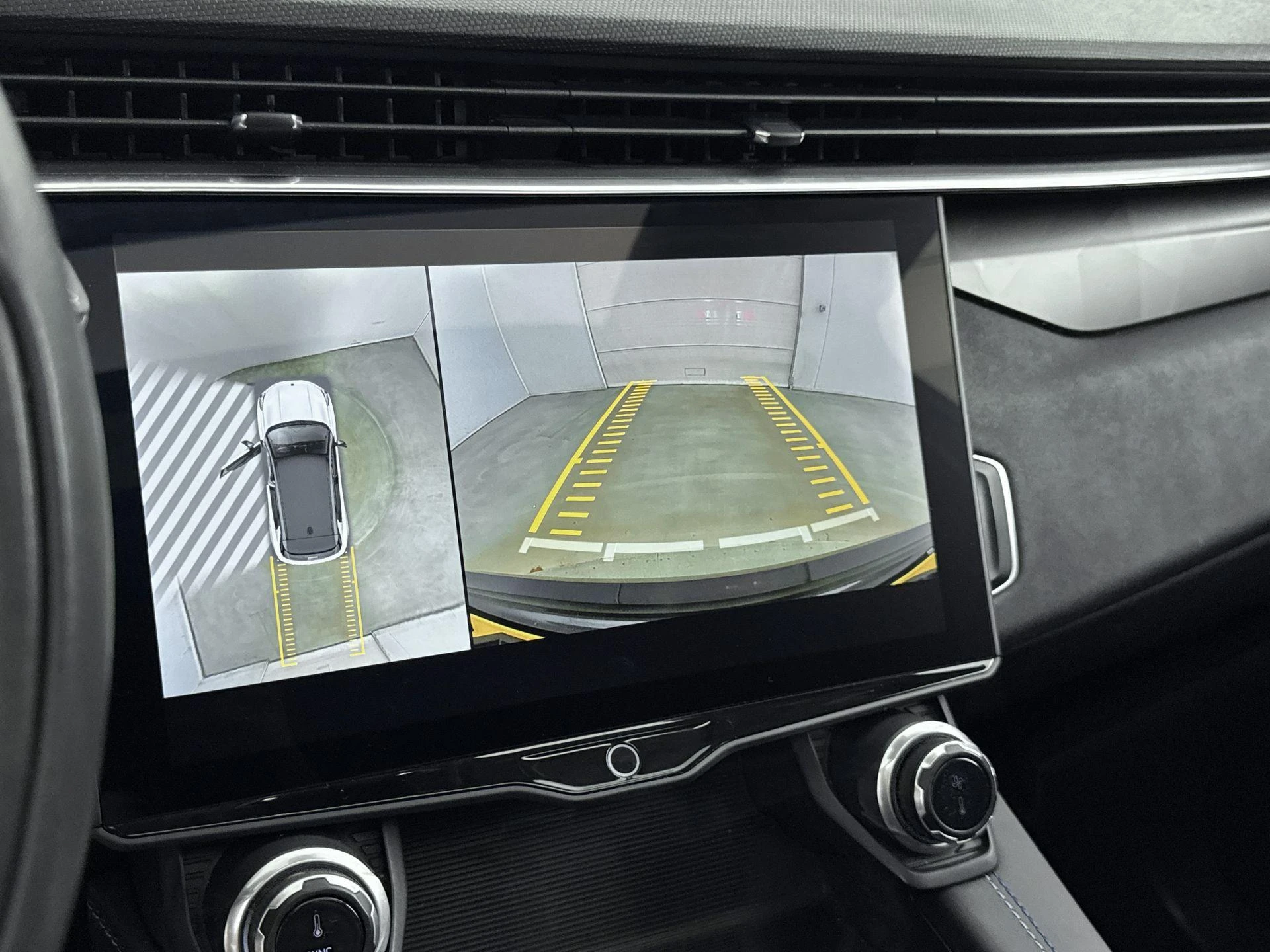 Lynk & Co-01-image-9