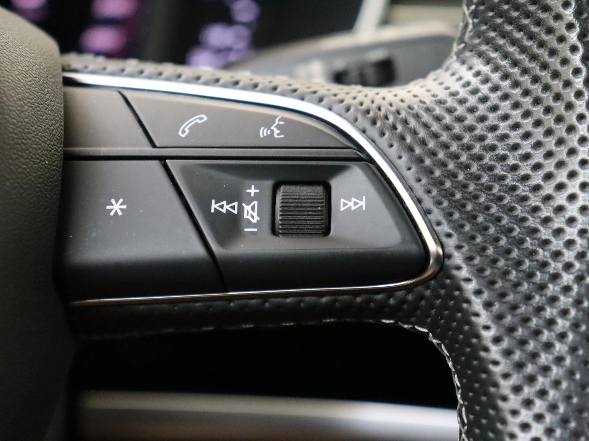 Audi-Q3-image-12