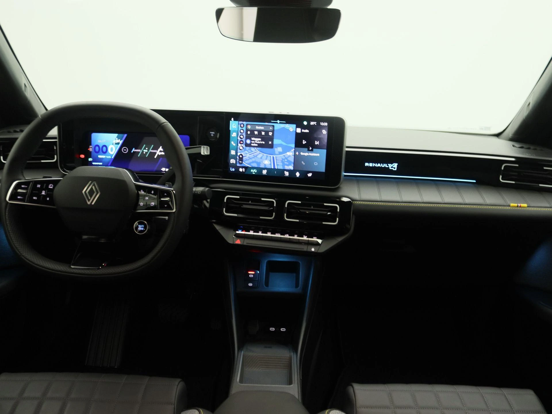 Renault-4-image-6
