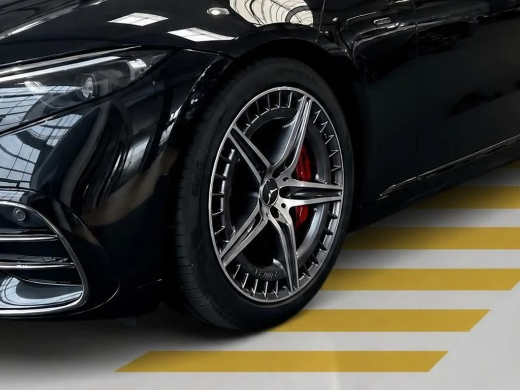 Mercedes-AMG-EQS 53 AMG-image-5