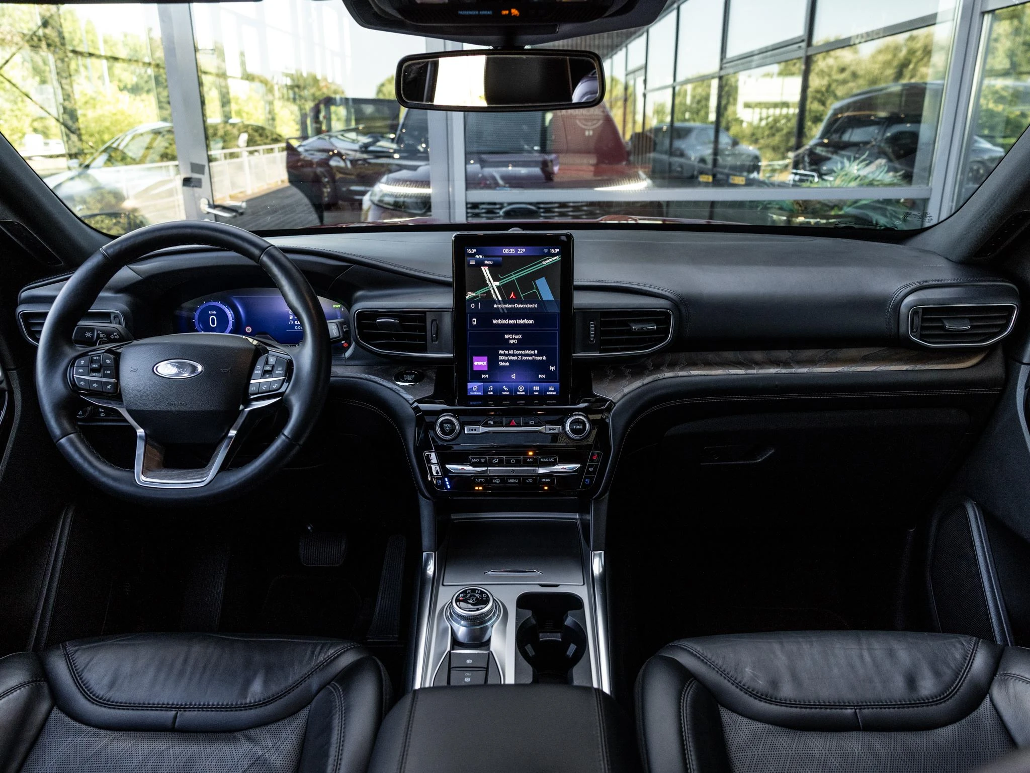 Ford-Explorer-image-11