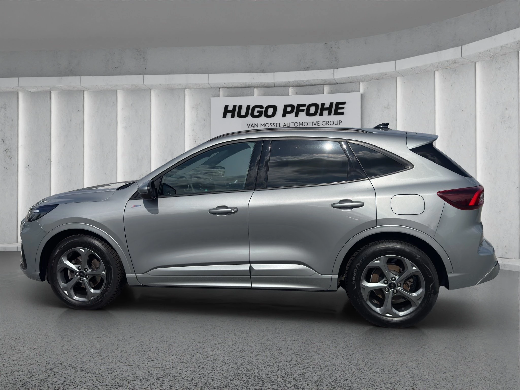Ford Kuga ST-Line Aut.*KAM*LED-MATRIX*NAVI*GRA*WINTER-PKT.