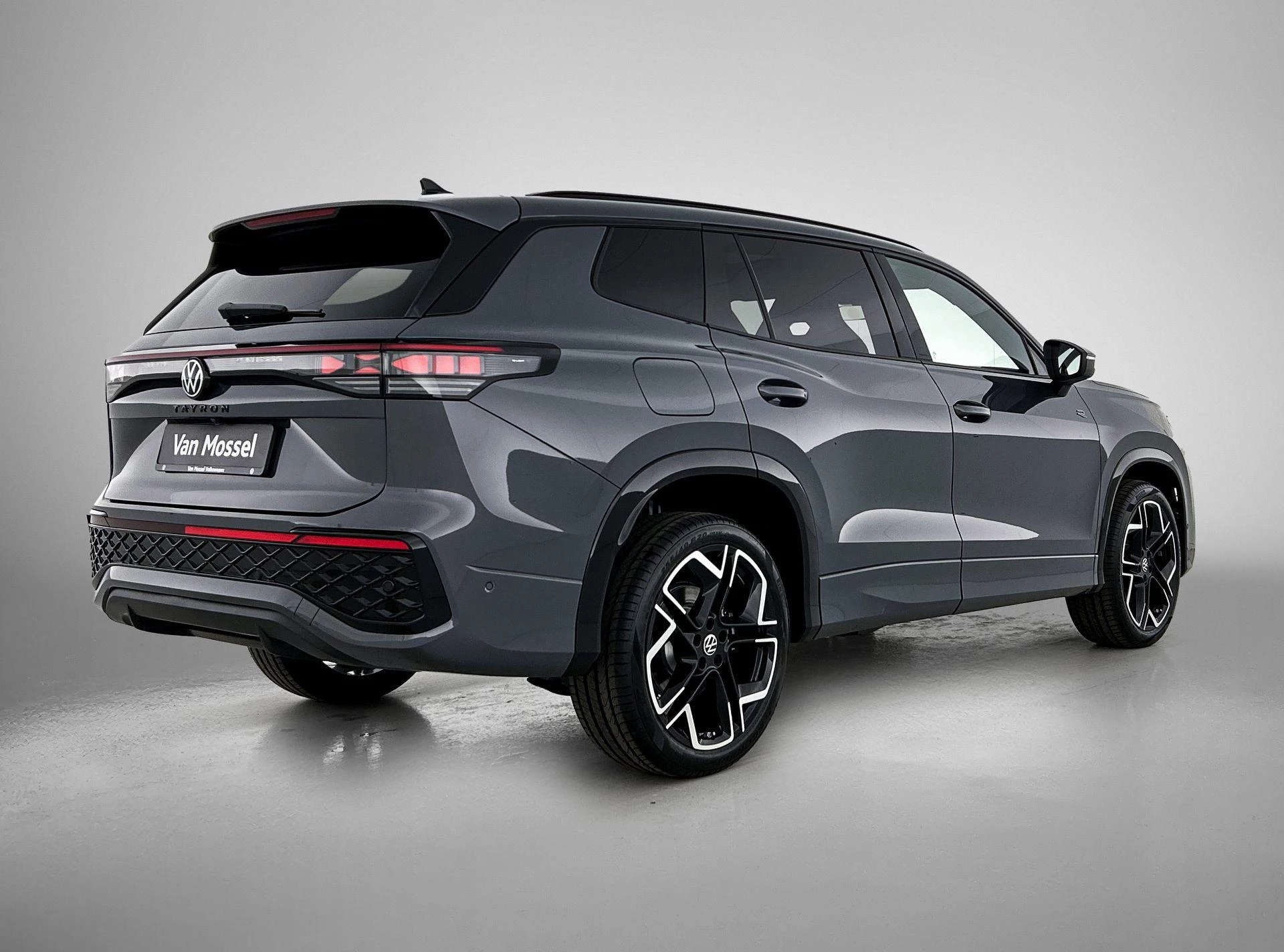 Volkswagen Tayron 1.5 eHybrid R-Line Edition