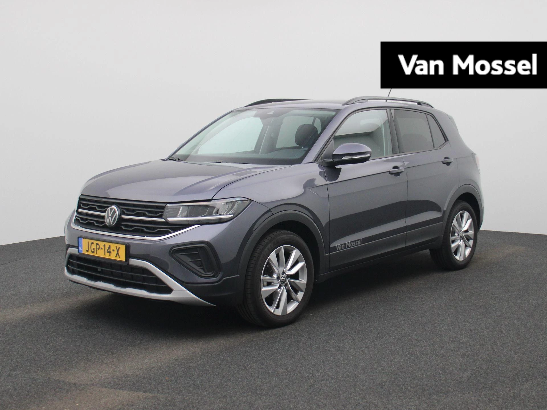 Volkswagen-T-Cross-image-0