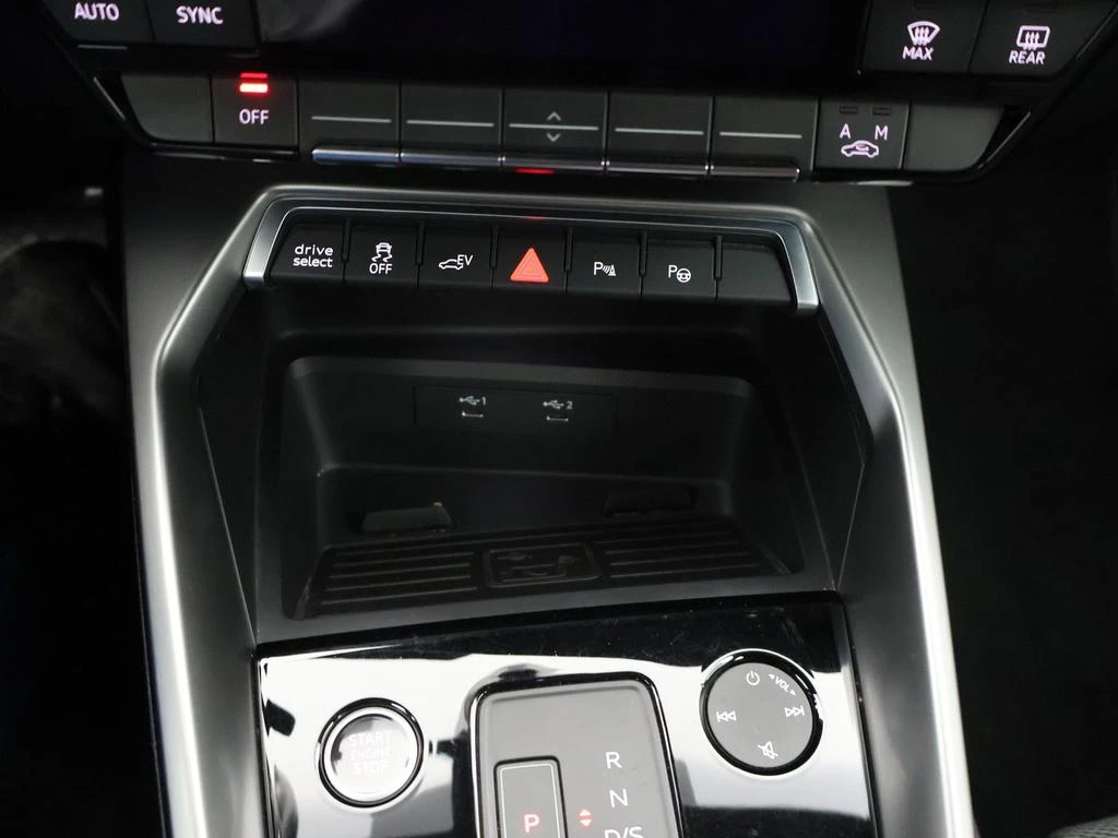 Audi A3 Sportback PHEV Sportback PHEV 40TFSIe S line 204PK *AUTOMAAT*SPORTZETELS*CAMERA*CRUISE*VIRTUAL COCKPIT*APP-CONNECT*PDC*...*