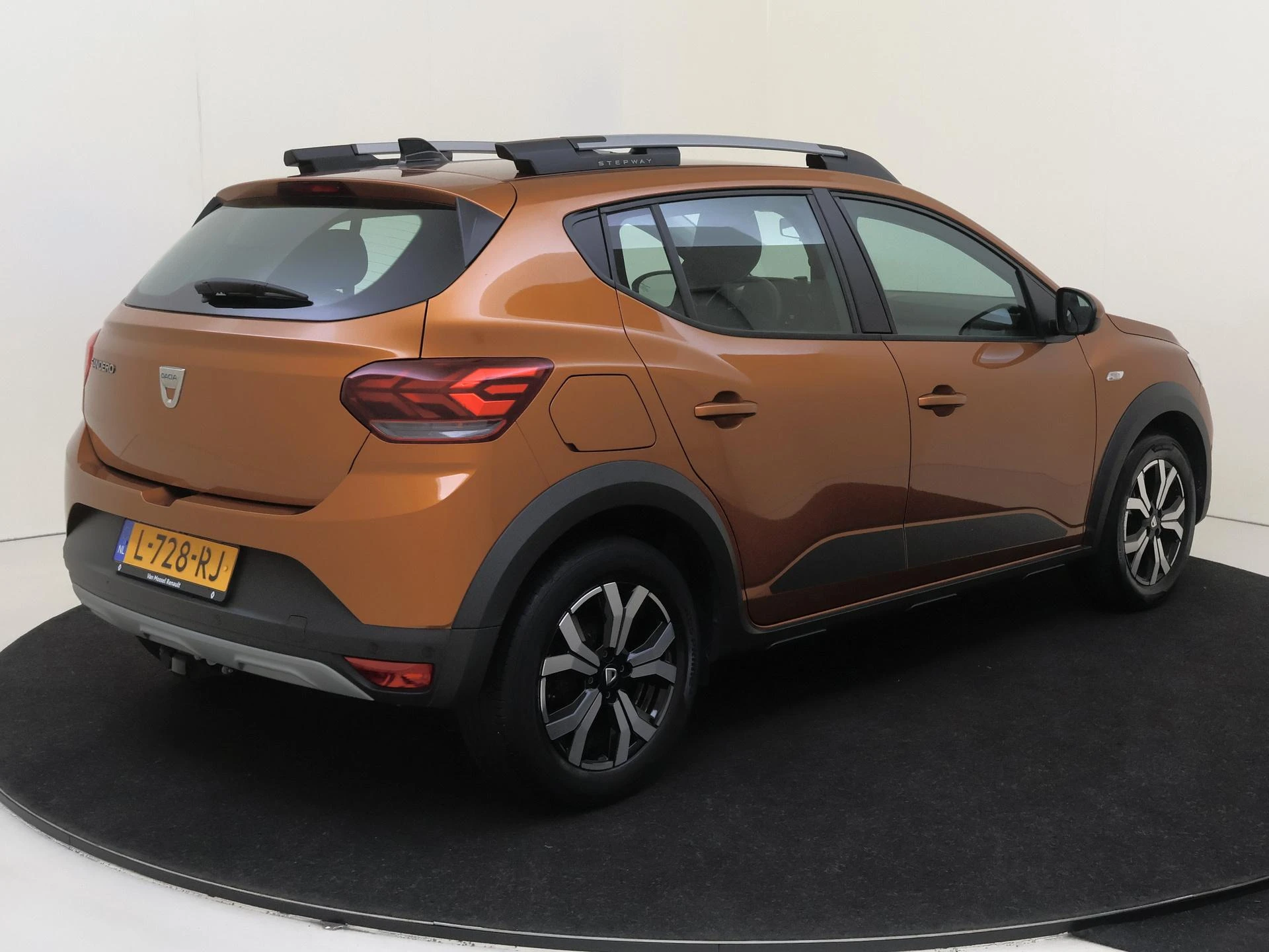 Dacia Sandero Stepway 1.0 TCe 100 Bi-Fuel Comfort
