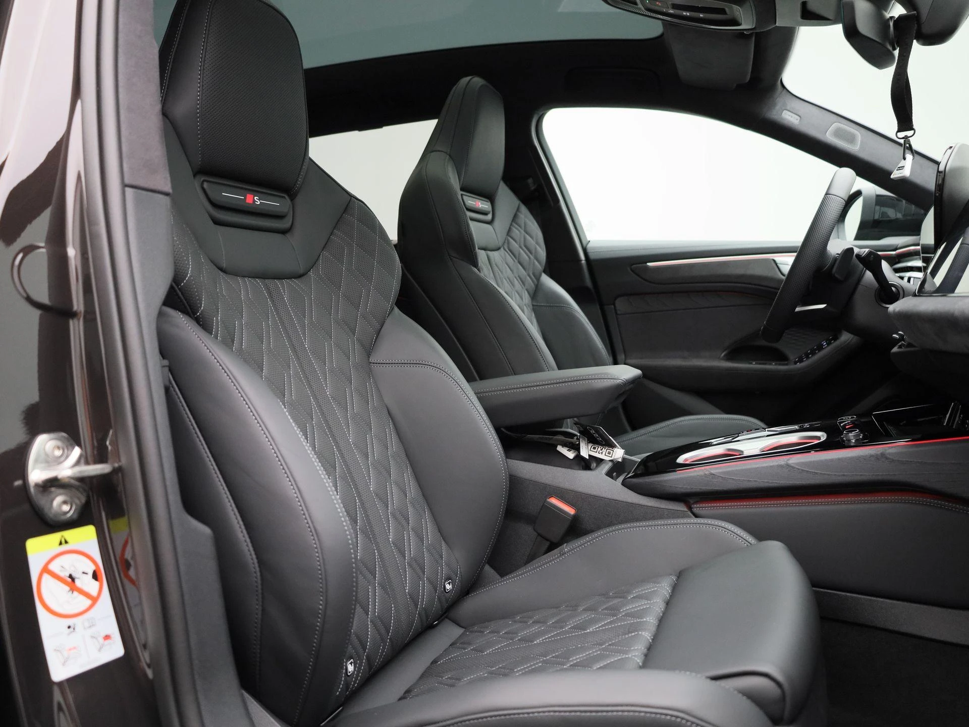 Audi-A6-image-45