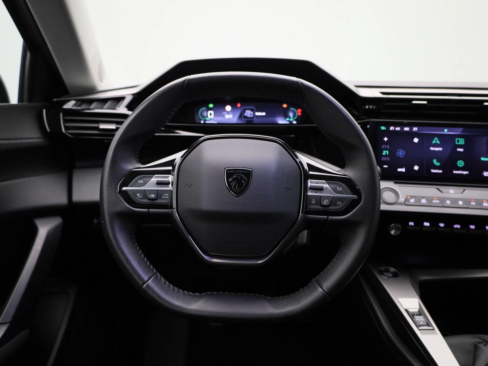 Peugeot-308-image-6