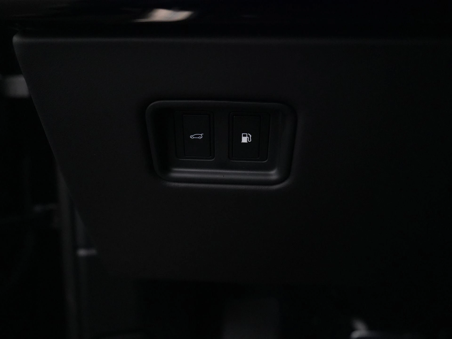 Land Rover-Range Rover Sport-image-45