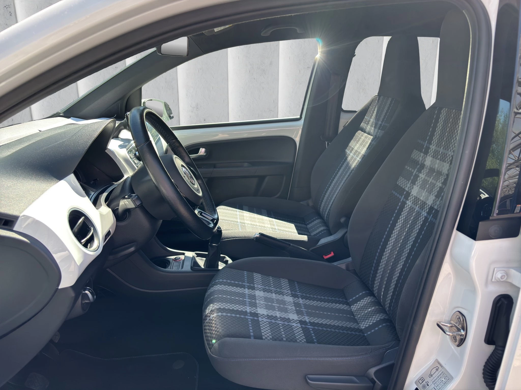 Volkswagen up! 1.0 club up!