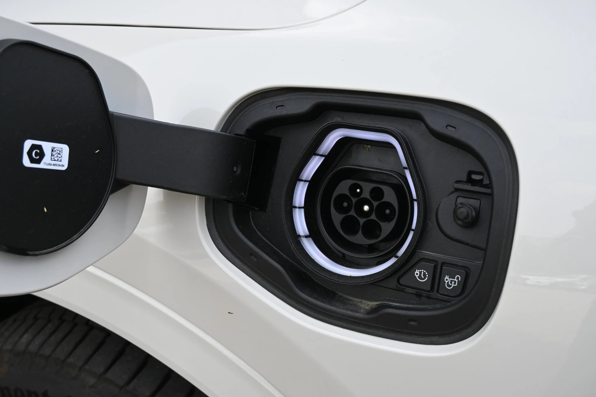 Ford Kuga 2.5 PHEV Sound Edition