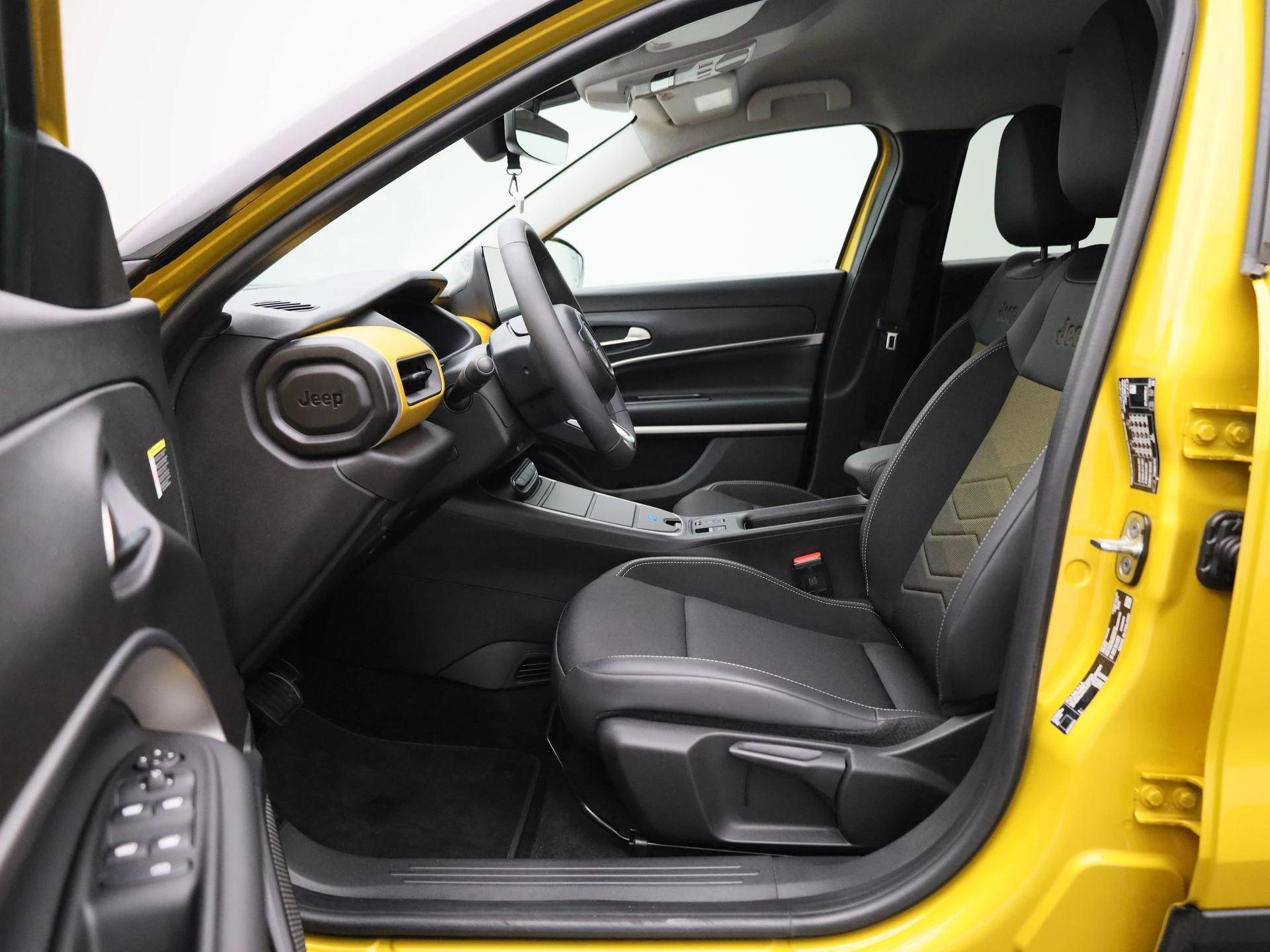 Jeep-Avenger-image-9