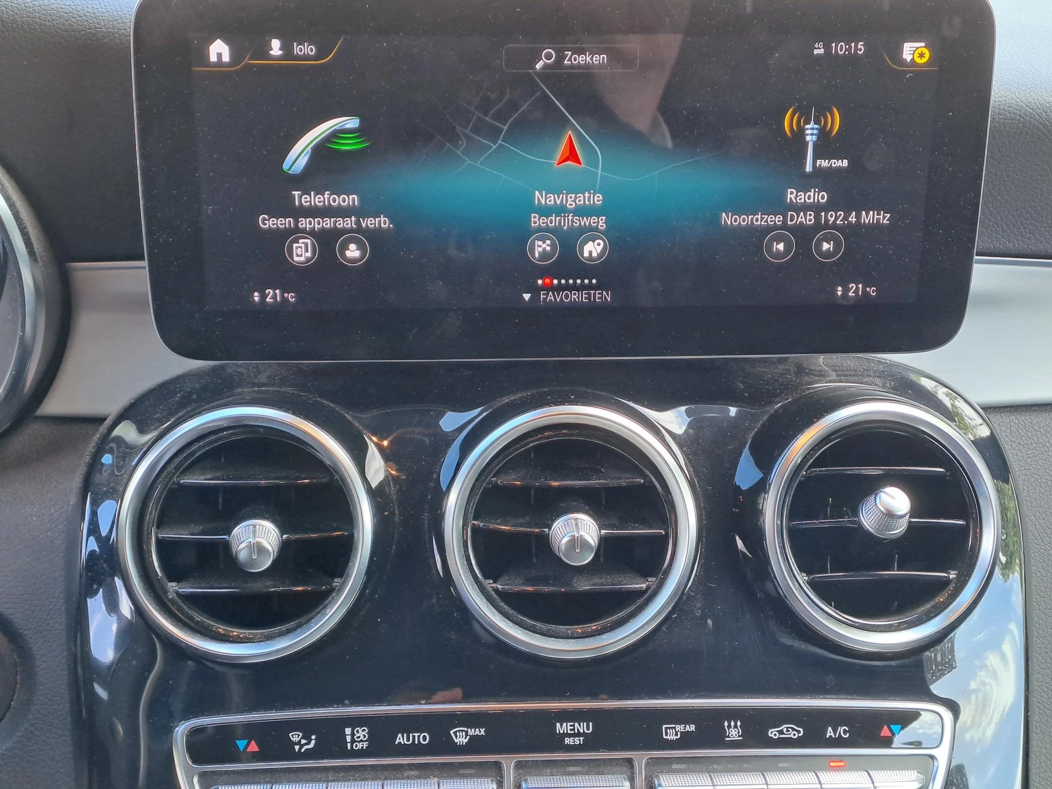 Mercedes-Benz GLC 300e 4MATIC AMG Line