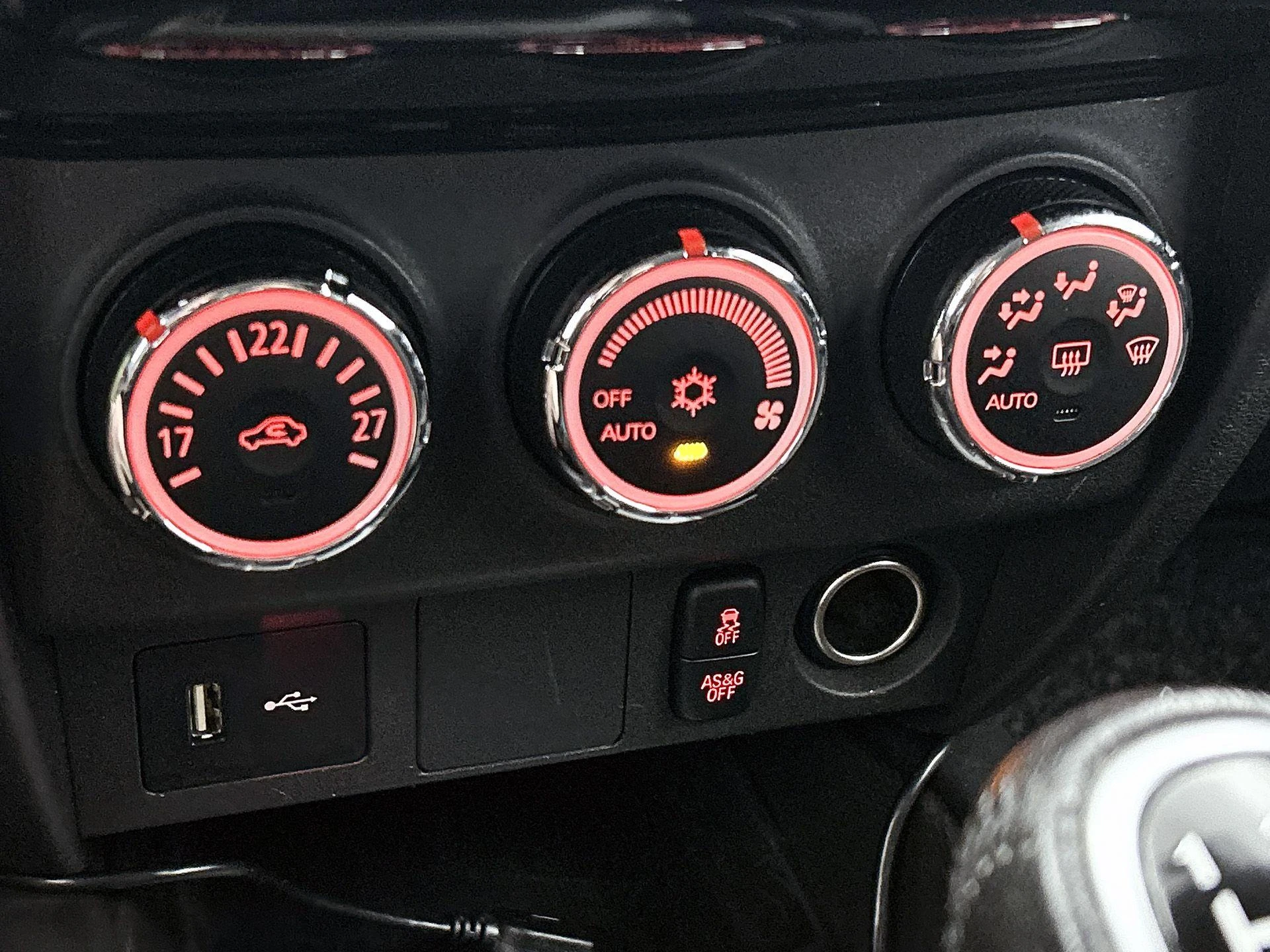 Mitsubishi-ASX-image-24