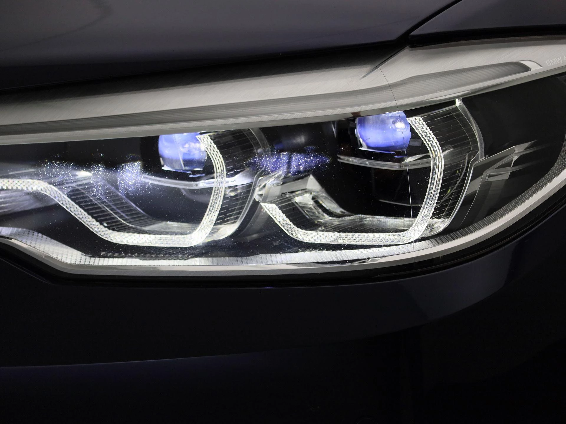 BMW-5 Serie-image-13