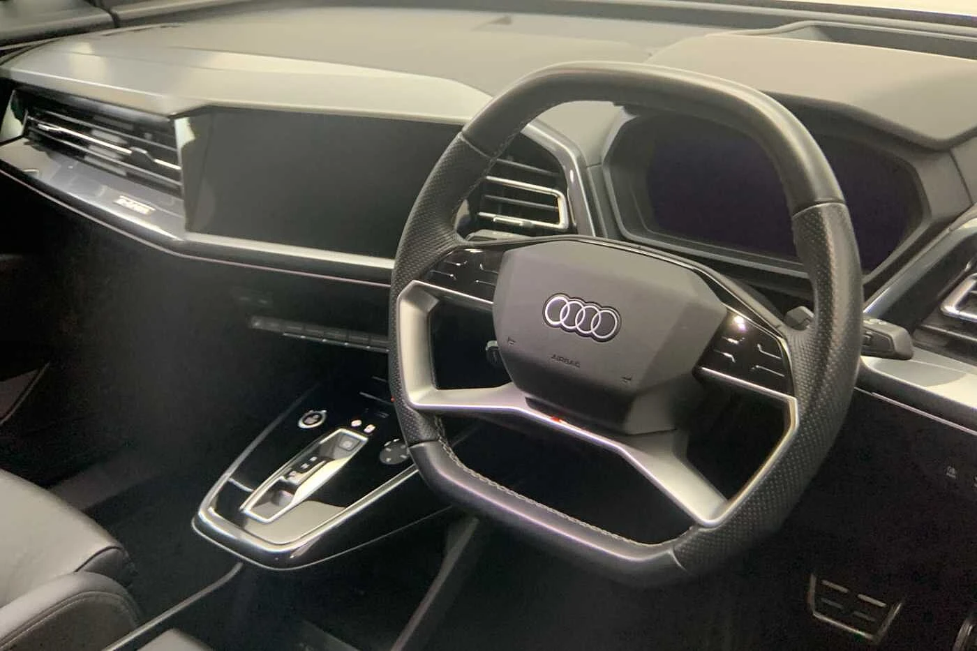 Audi-Q4 Sportback e-tron-image-5