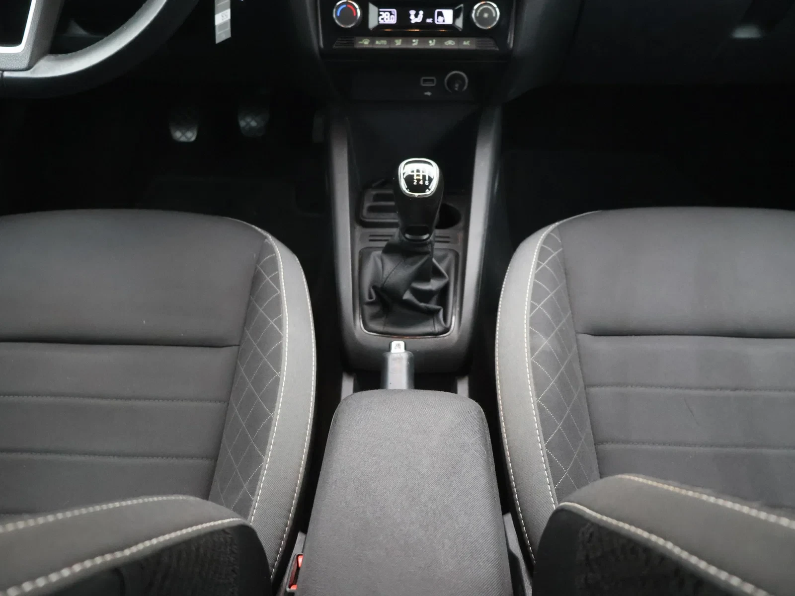 Škoda Fabia Combi Fabia Combi Ambition 1.0TSI 110PK *TREKHAAK*CRUISE CONTROL*BLTH*NAVI*...*