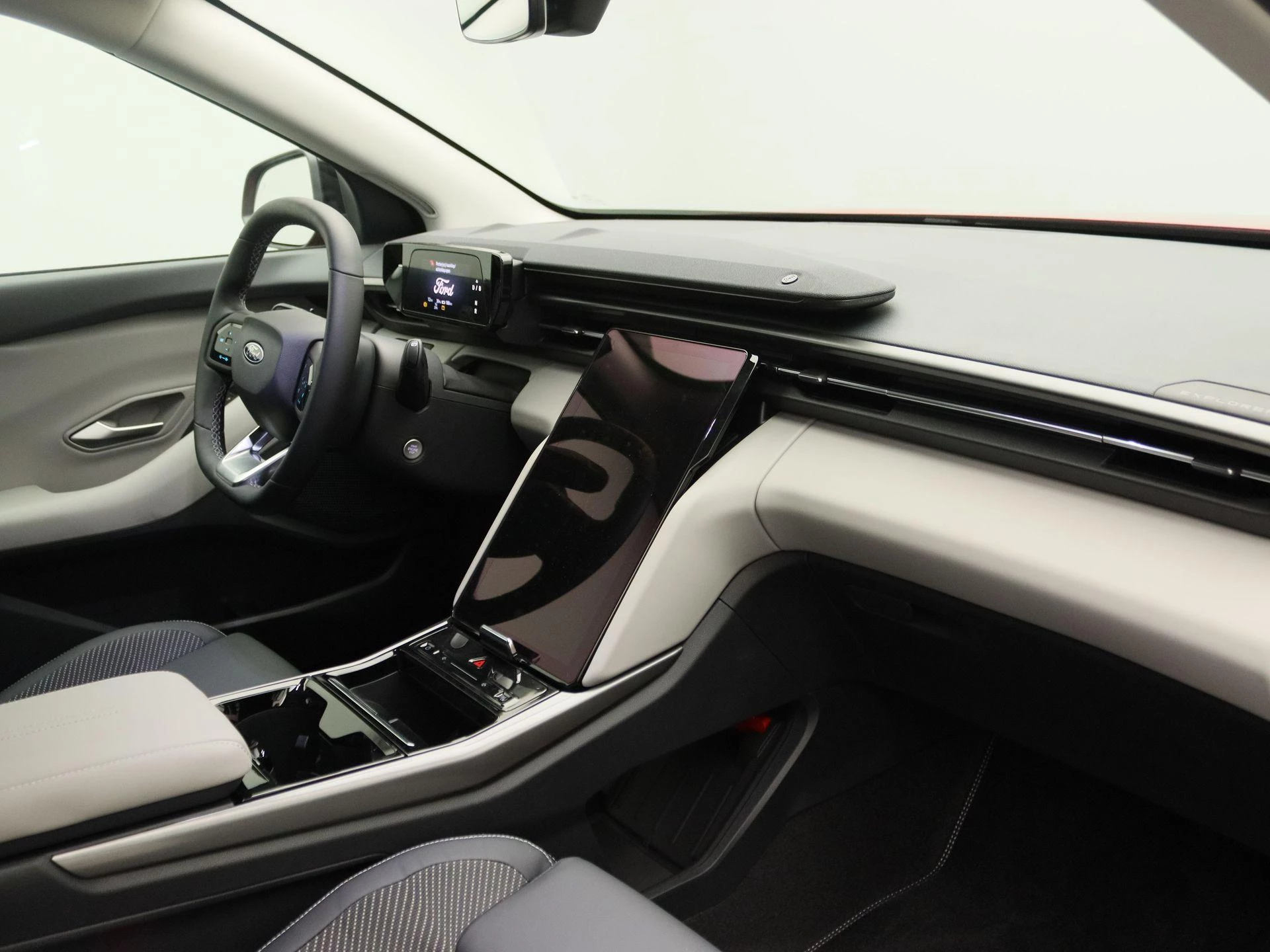 Ford-Explorer-image-21