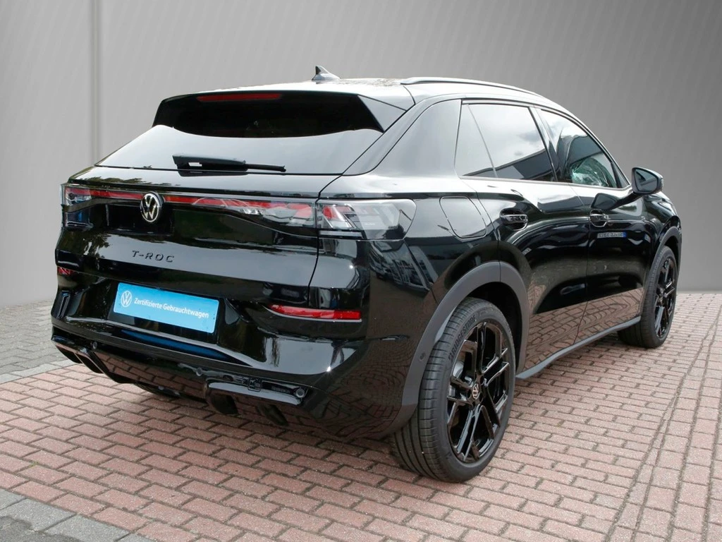 Volkswagen-T-Roc-image-4