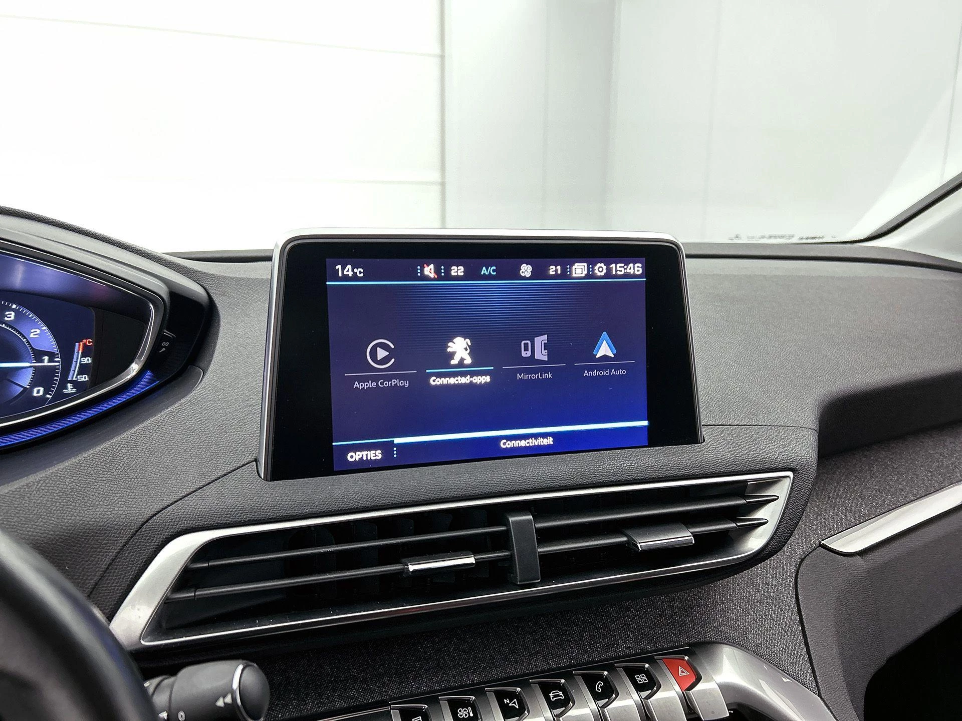 Peugeot-3008-image-19