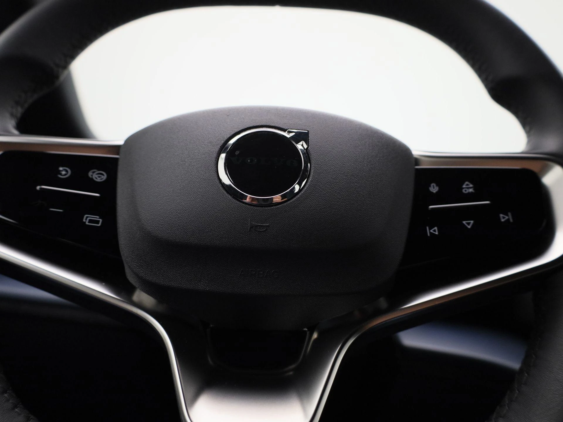 Volvo-EX30-image-26