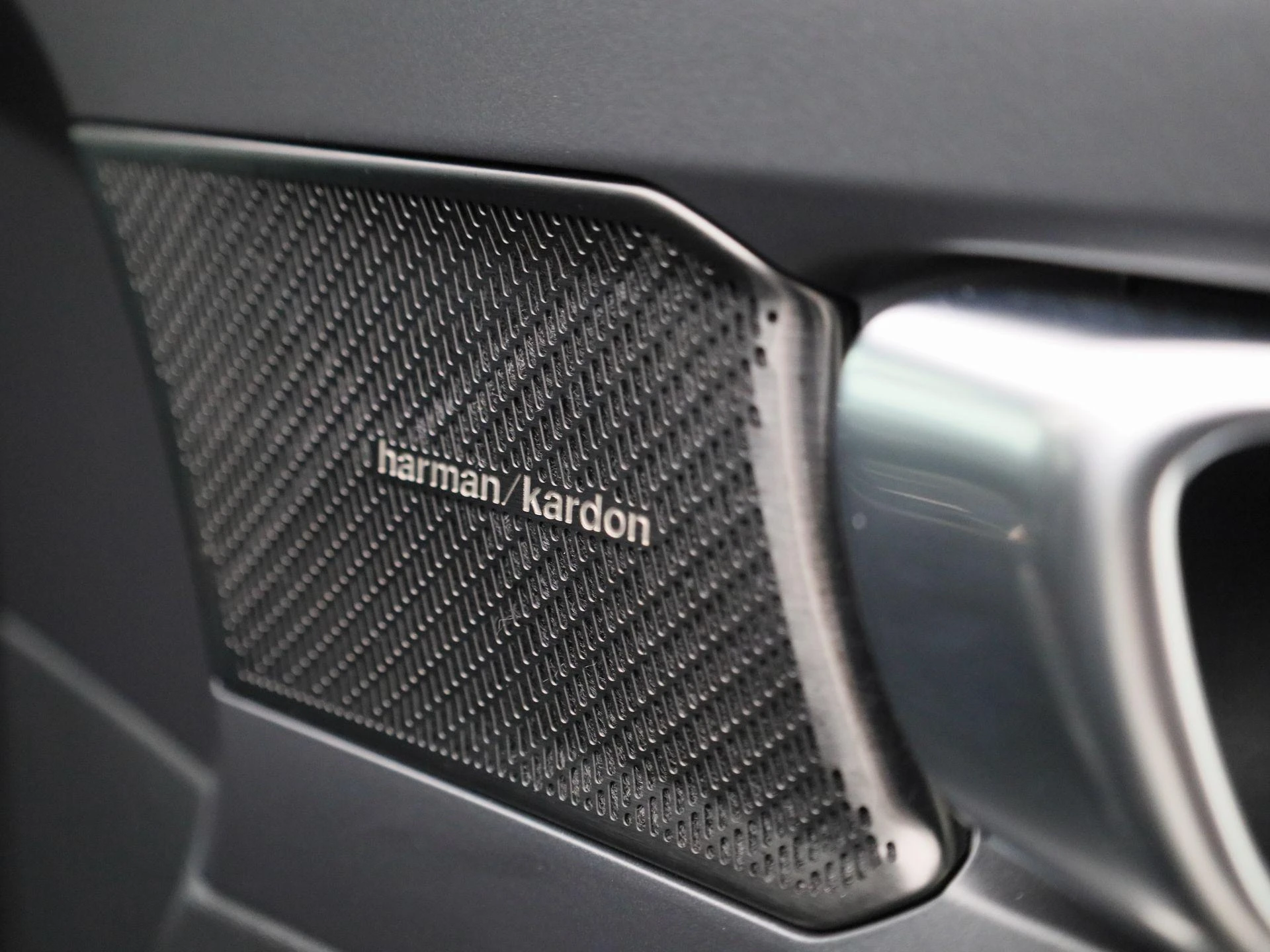 Volvo-XC40-image-35