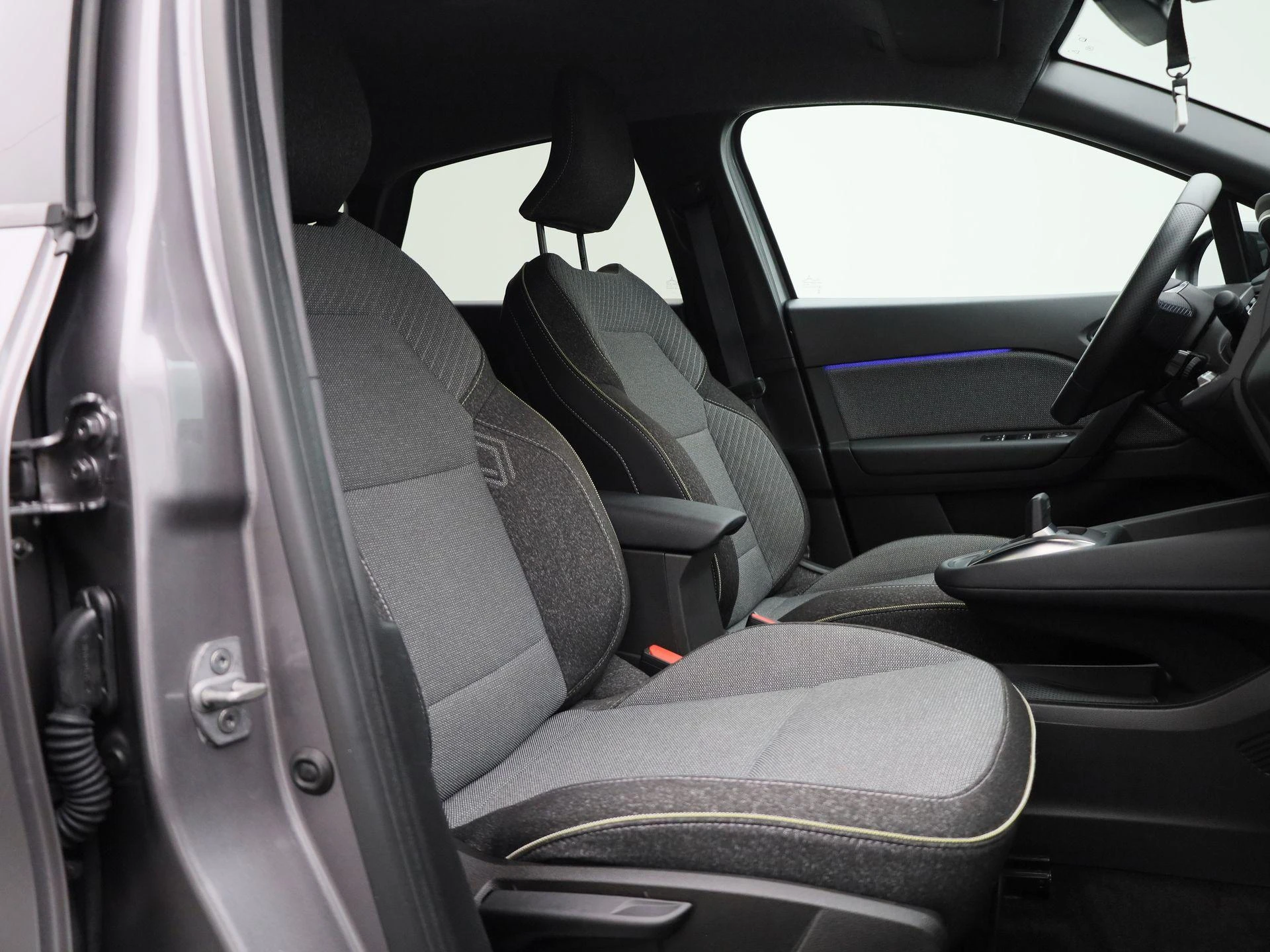 Renault Captur 1.8 E-Tech full hybrid 160 techno