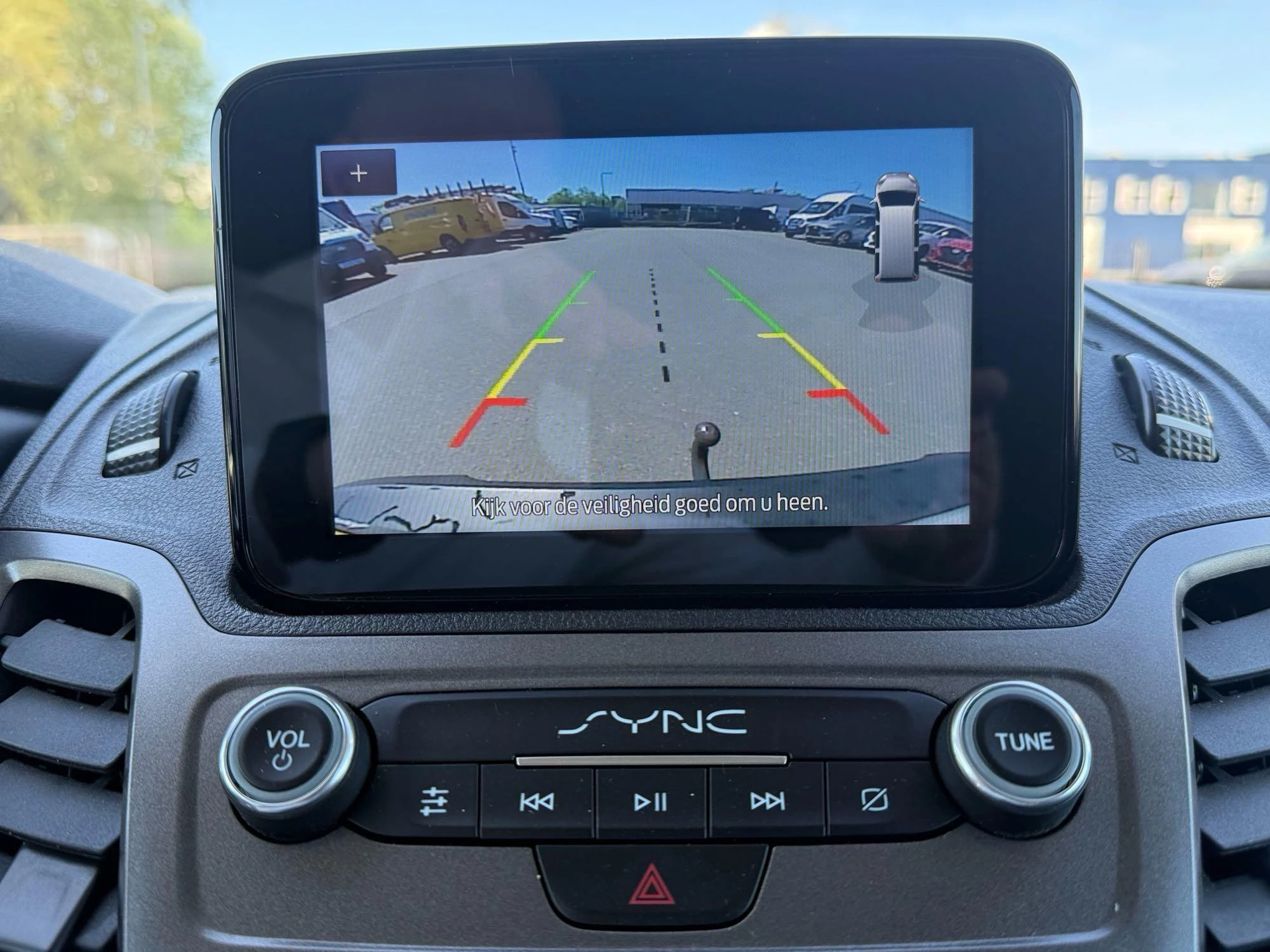Ford-Transit Connect-image-19