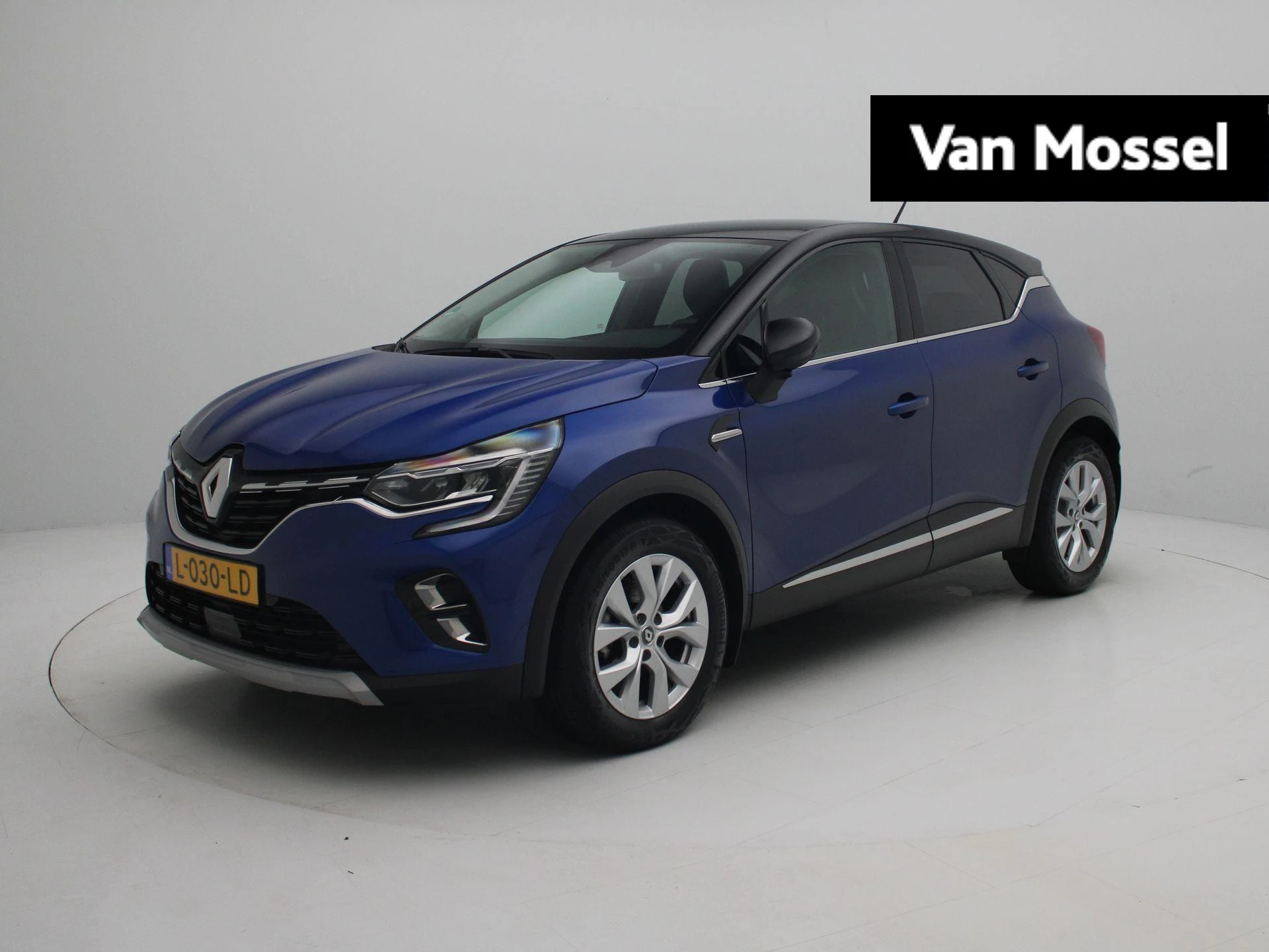Renault-Captur-image-0