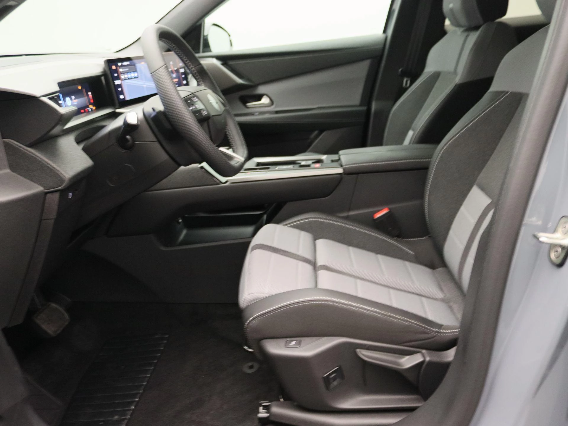 Opel-Grandland-image-10