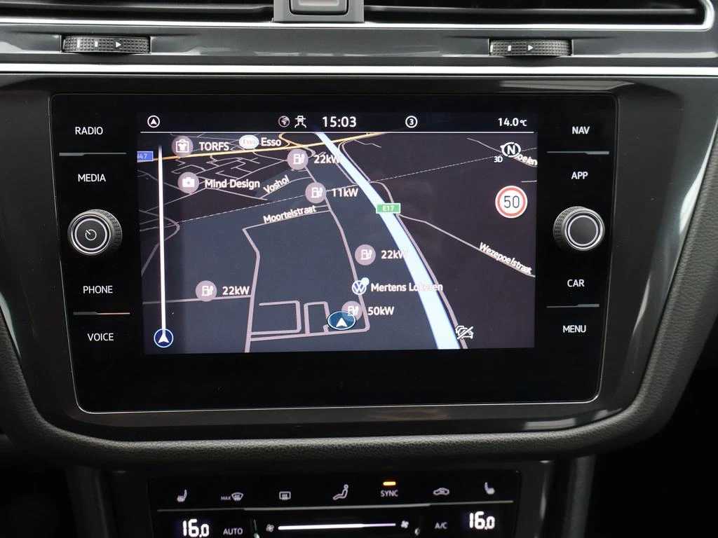 Volkswagen Tiguan Allspace Tiguan Allspace (7p) 1.5TSI Life 150PK *AUTOMAAT*7-ZIT*APP CONNECT*ZETELVERWARMING*BLTH*ADAPTIVE CRUISE*DIGITAL DASHBOARD*...