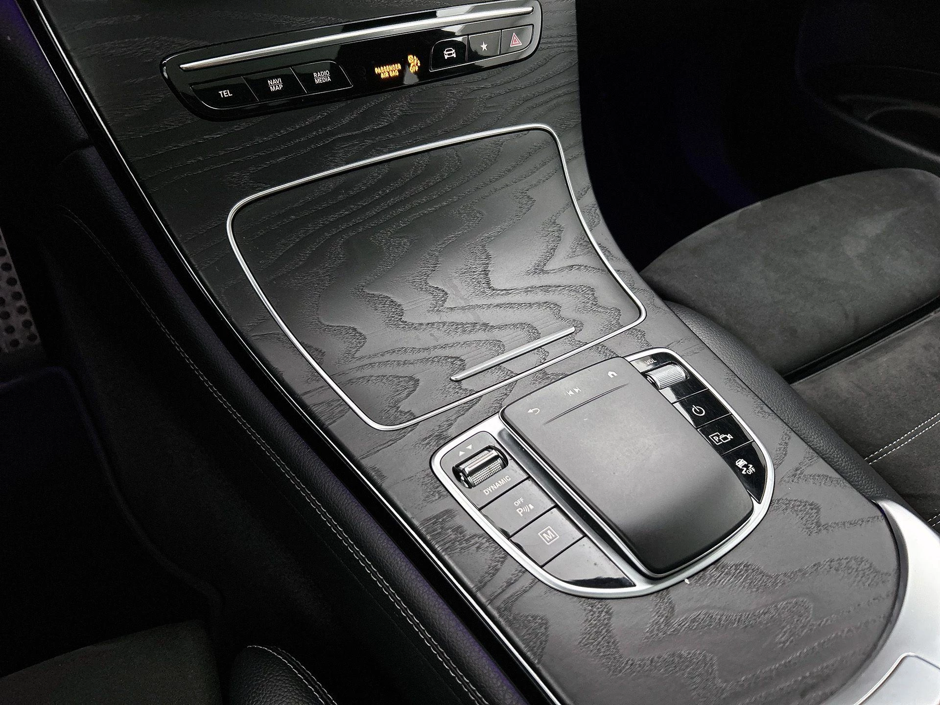 Mercedes-Benz-GLC-image-22
