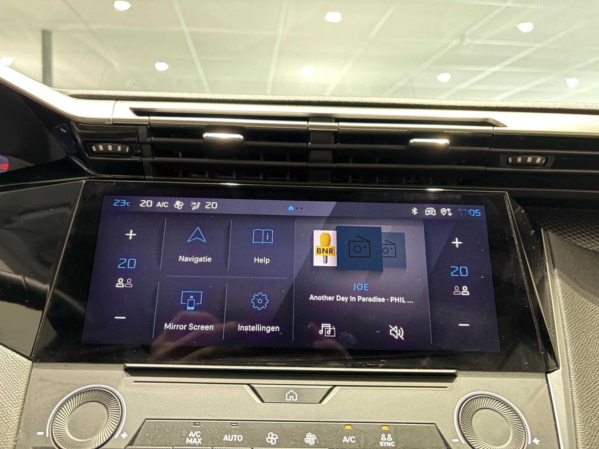 Peugeot-308-image-13